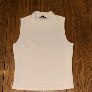 DYNAMITE TEXTURE WHITE MOCK NECK TOP